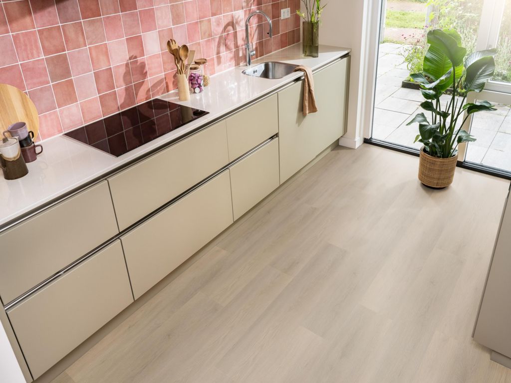 Ambiant Sentima click natural oak sfeerbeeld