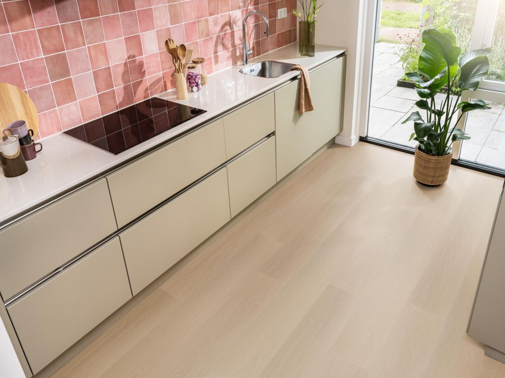 Ambiant Estino dryback dark oak sfeerbeeld