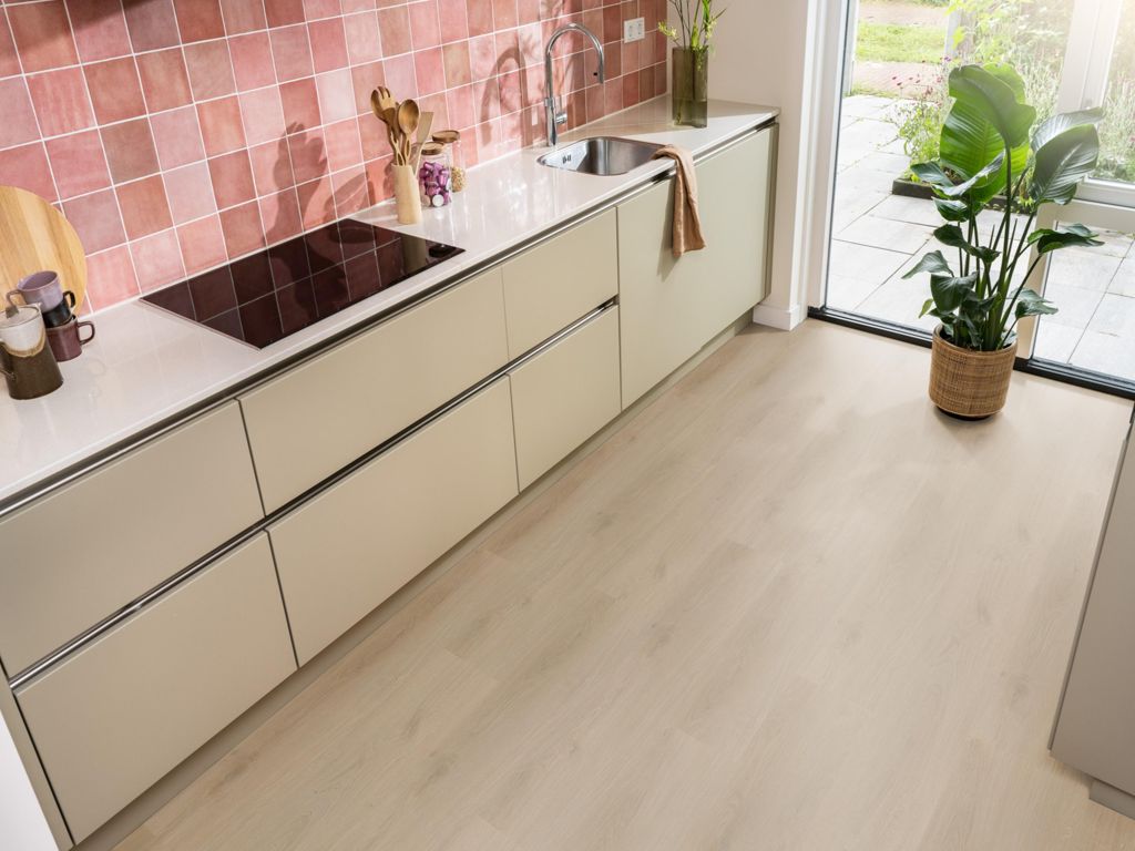 Ambiant Navaro click natural oak sfeerbeeld