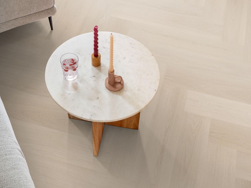Ambiant Spigato xl Soleno visgraat dryback beige sfeerbeeld